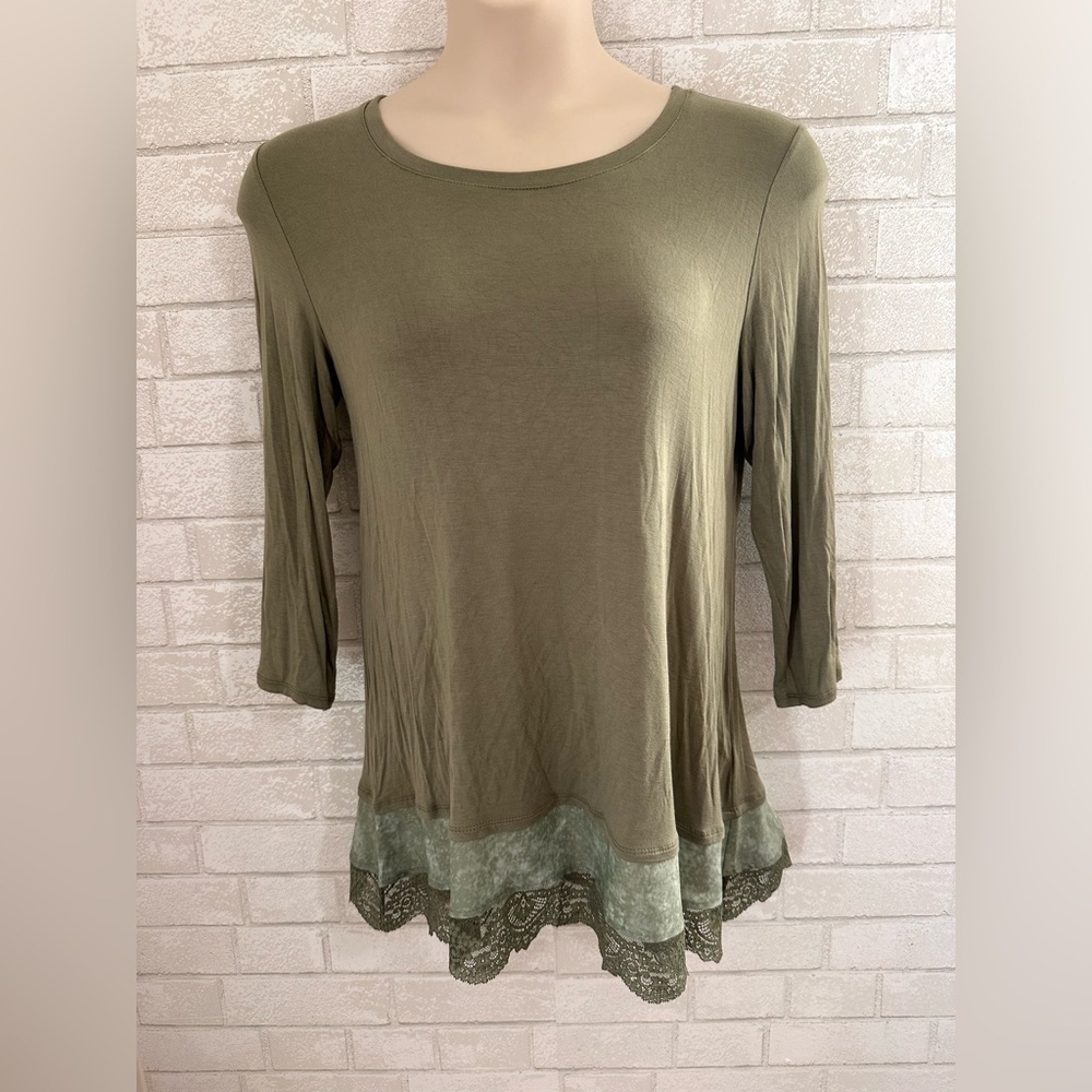 LOGO Layers by Lori Goldstein Regular 3/4 Sleeve Mesh Hem Top size M #1993